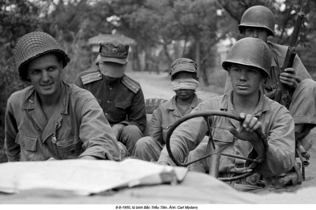 +Korean war_Carl Mydans (2_14).jpg