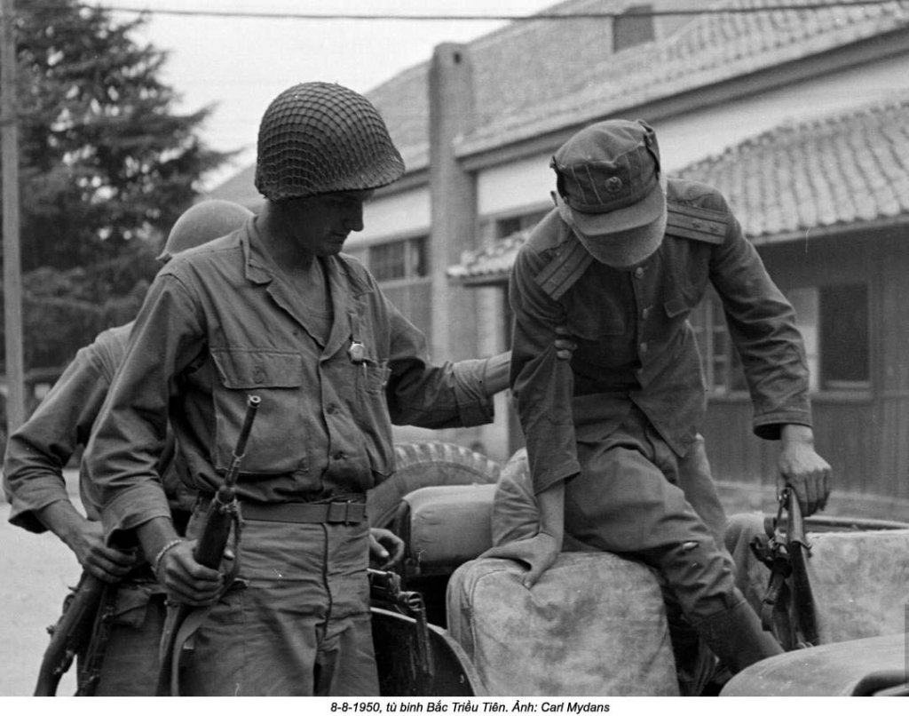 +Korean war_Carl Mydans (2_15).jpg