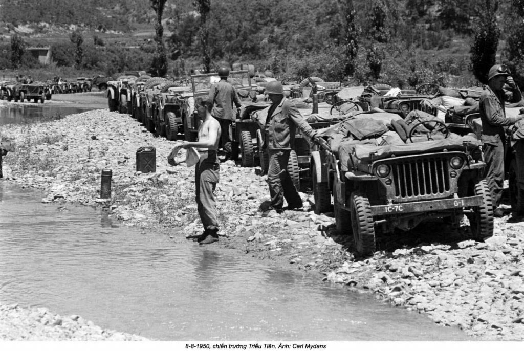 +Korean war_Carl Mydans (2_22).jpg