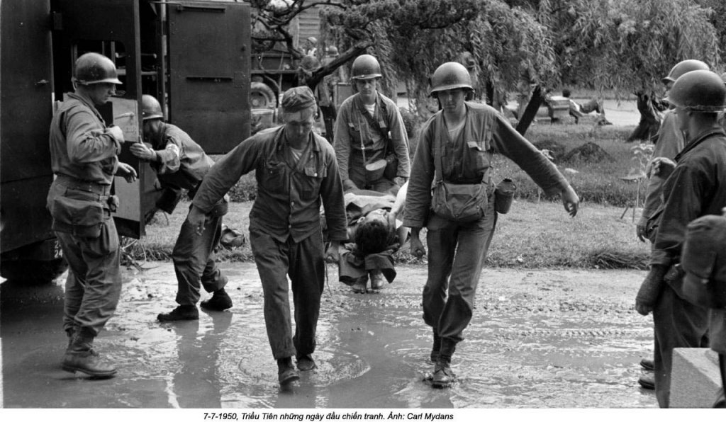 +Korean war_Carl Mydans (2_6).jpg