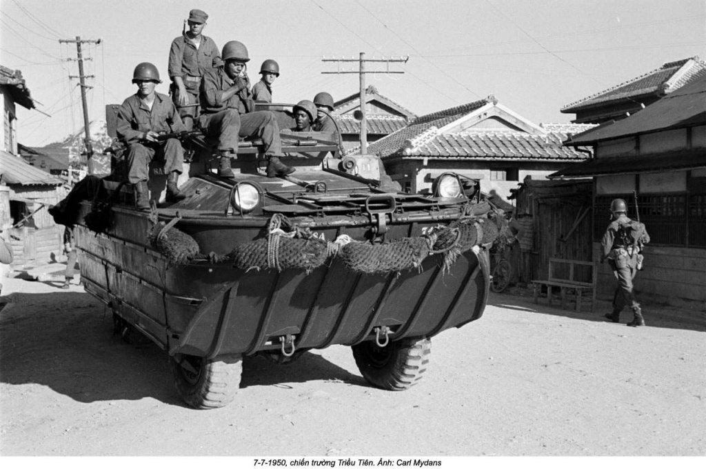 +Korean war_Carl Mydans (2_16).jpg