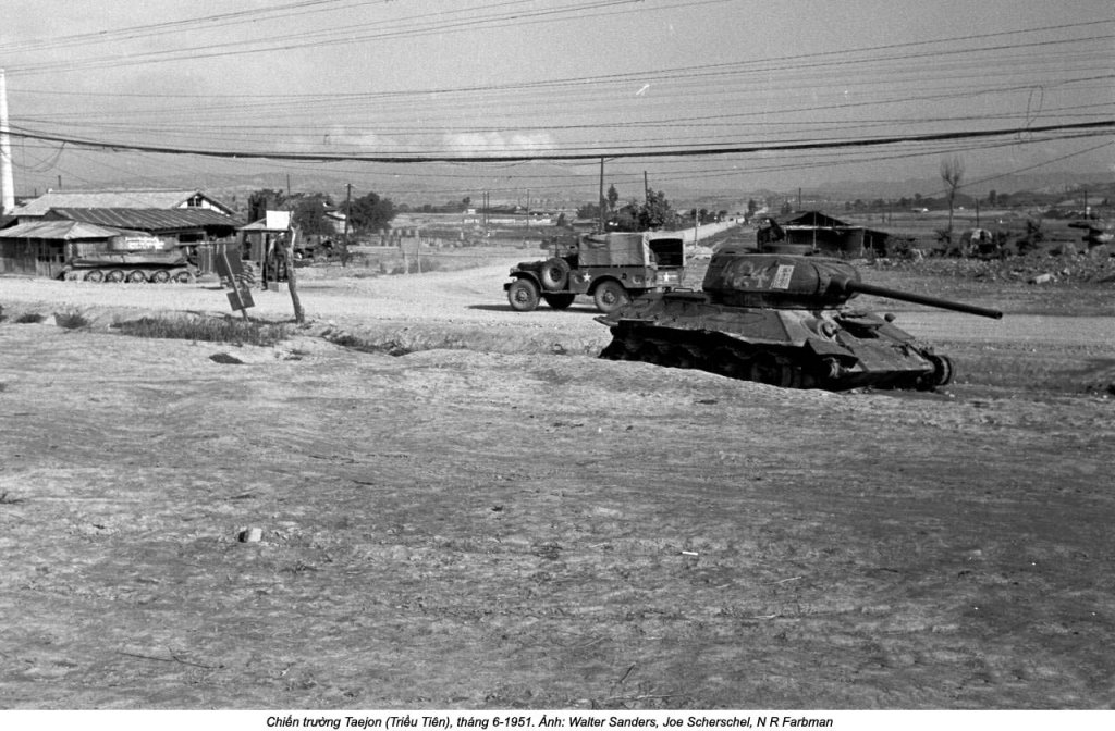 Korean War 1951_6 (24).jpg