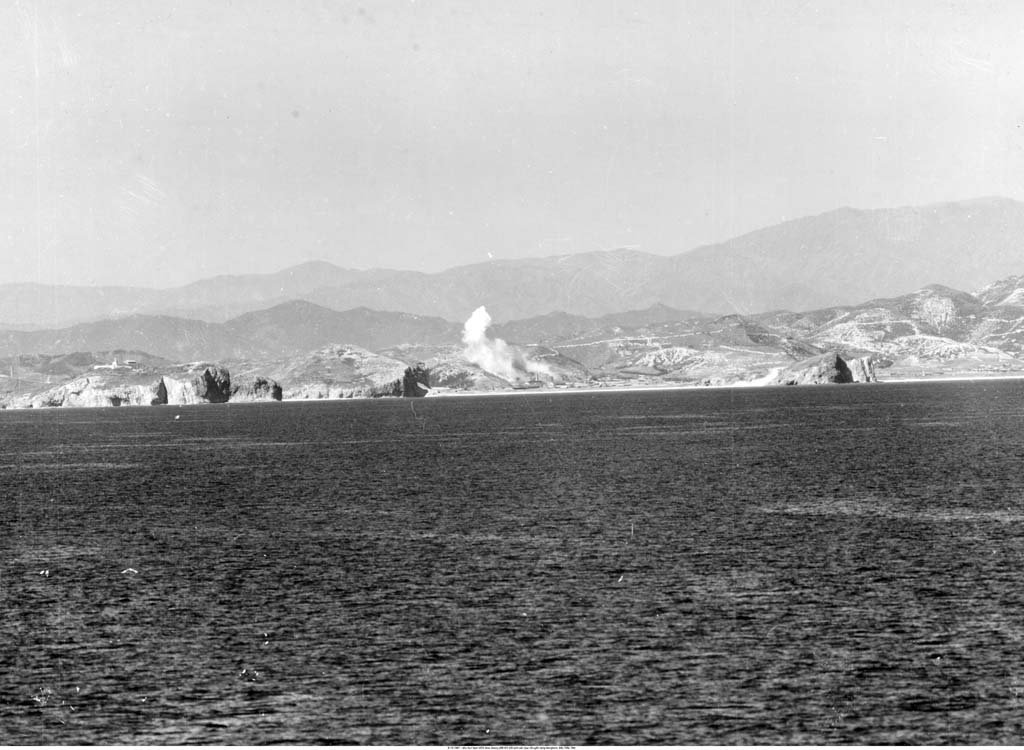 Korean War 1951_10_5 (1).jpg