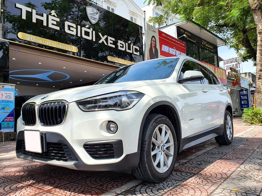 bmw-x1-2016-trang (15).jpg