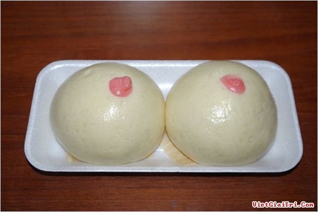 bánh bao vú Kannawa Butaman Honten ở thị trấn Beppu, tỉnh Oita, Nhật .jpg