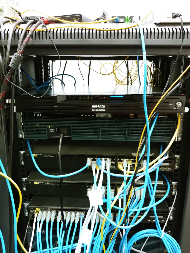 nas rack 4.jpg