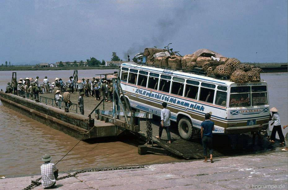 vietnam_1991_01088.jpg