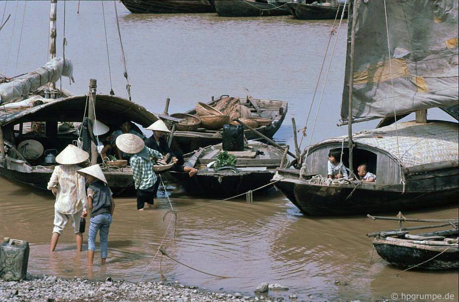 vietnam_1991_01099.jpg