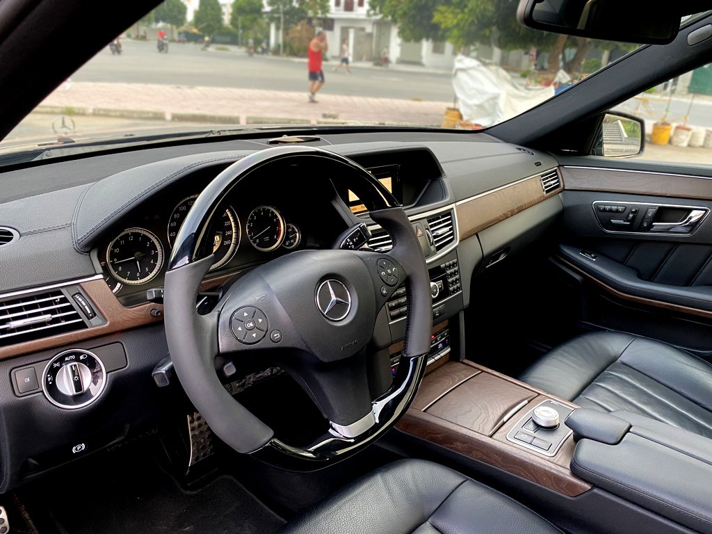 mercedes-e300-2011-amg-the-gioi-xe-duc (19).jpg