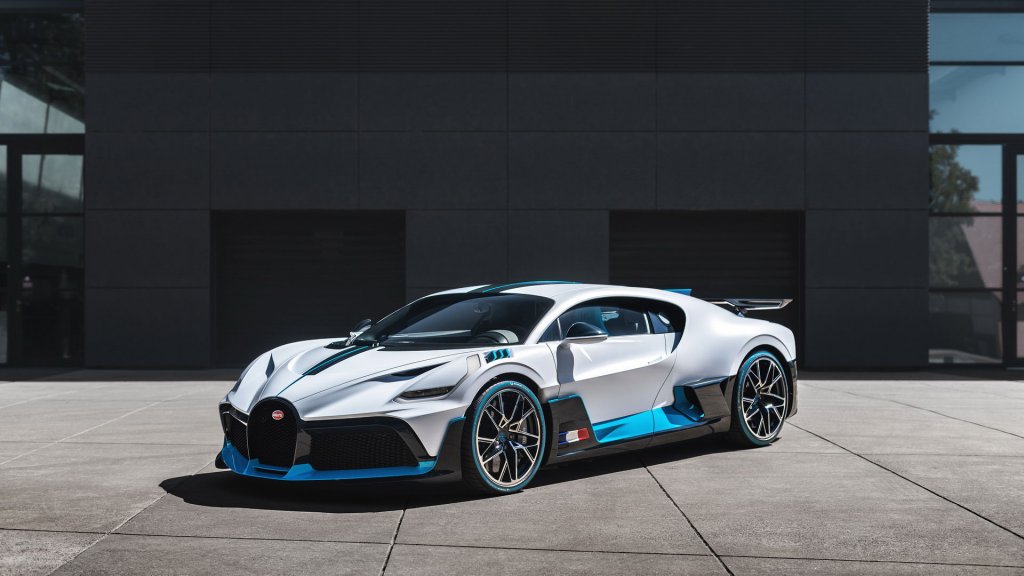 otosaigon-bugatti-divo-13.jpg