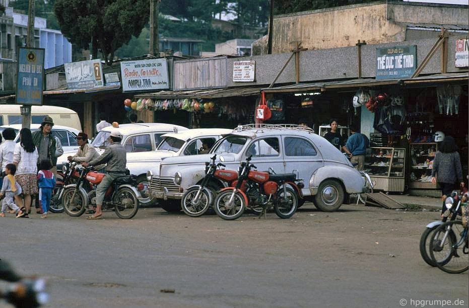 vietnam_1992_00415.jpg