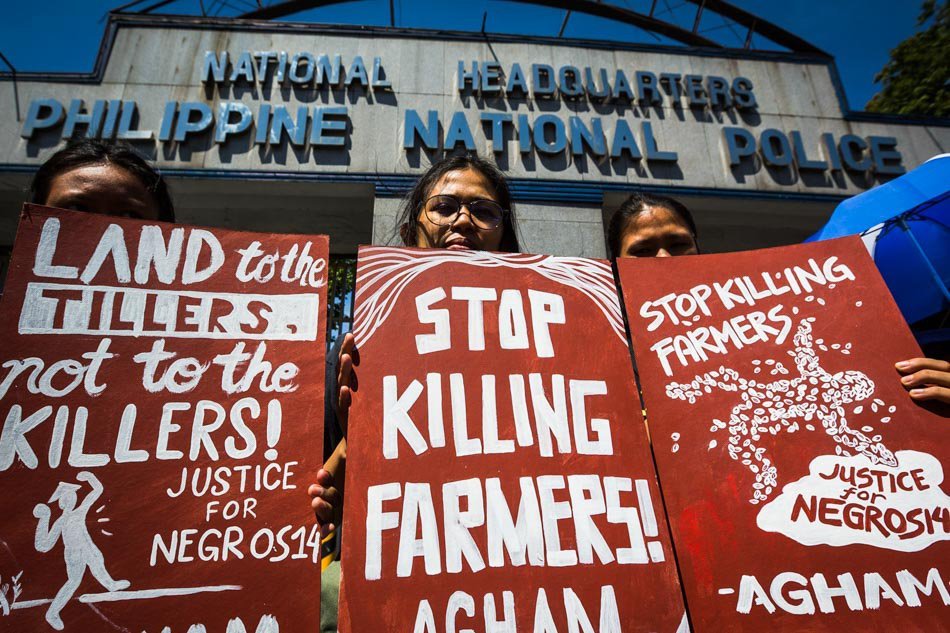 protest-nat-poli-headquarters-phili.jpg