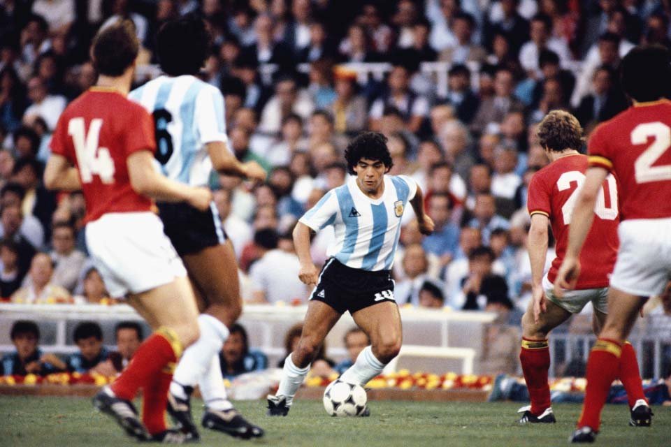 Maradona 1982_6_13 (6).jpg