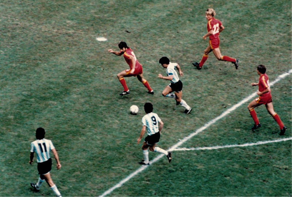 Maradona 1986_6_25 (2).jpg