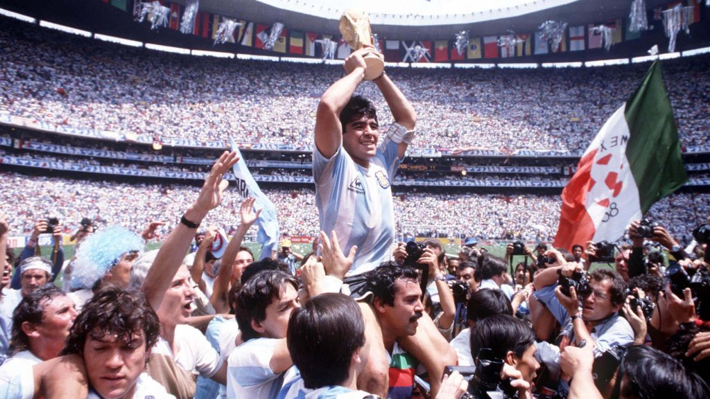 Maradona 1986_6_29 (2_2).jpg