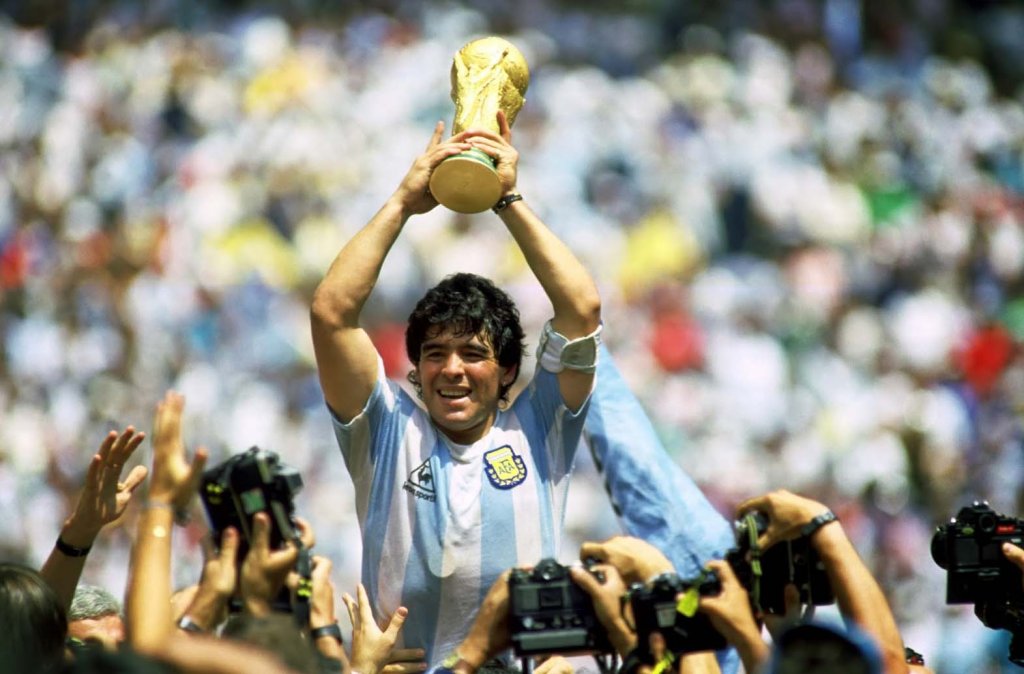 Maradona 1986_6_29 (2_8).jpg