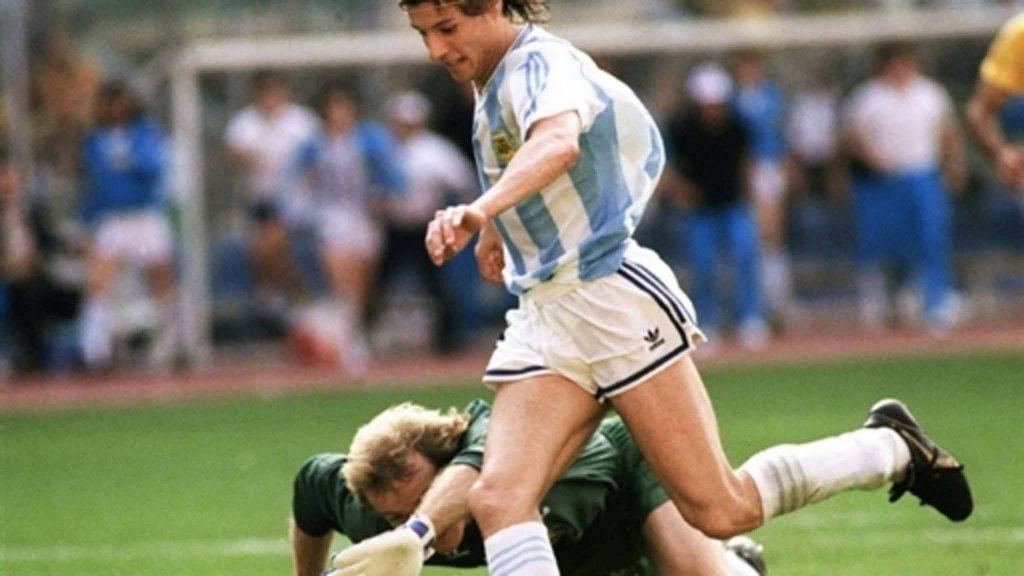 Maradona 1990_6_24 (1_6).jpg