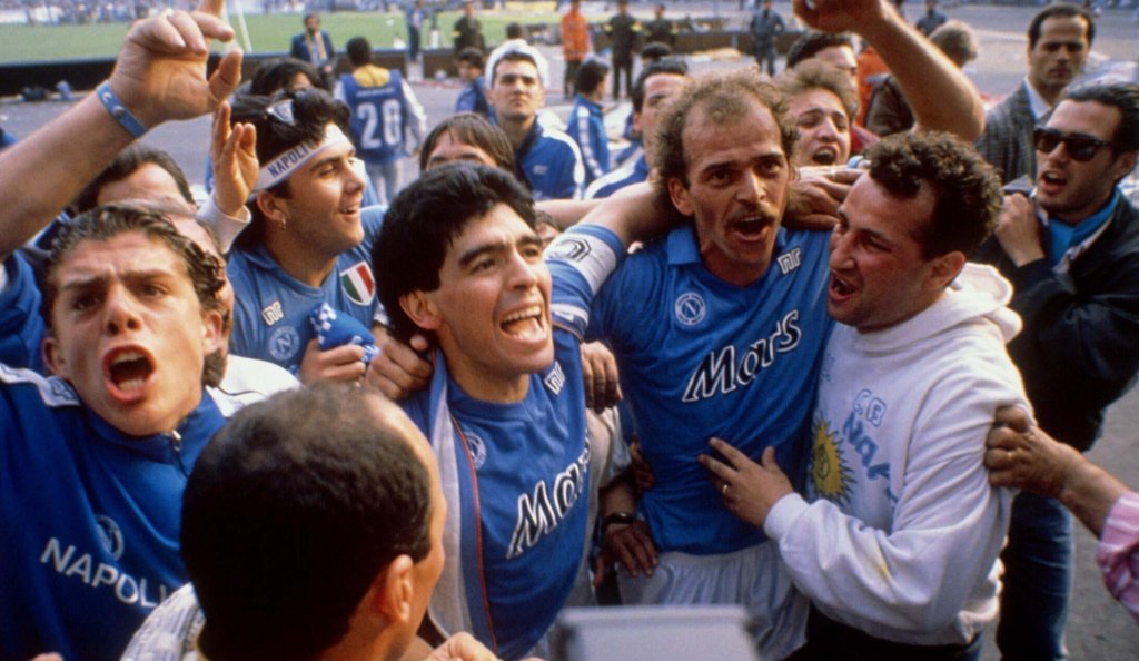 Maradona 1990_9_24 (1).jpg