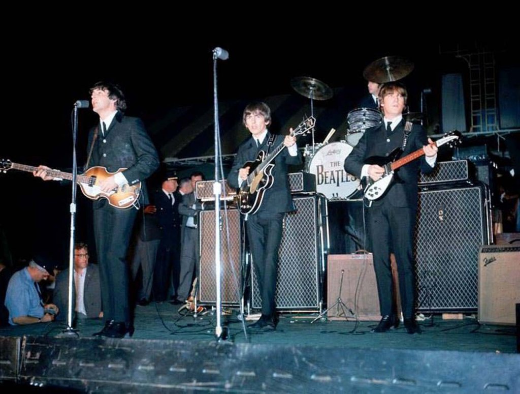 Beatles 1964_8_28 (7).jpg