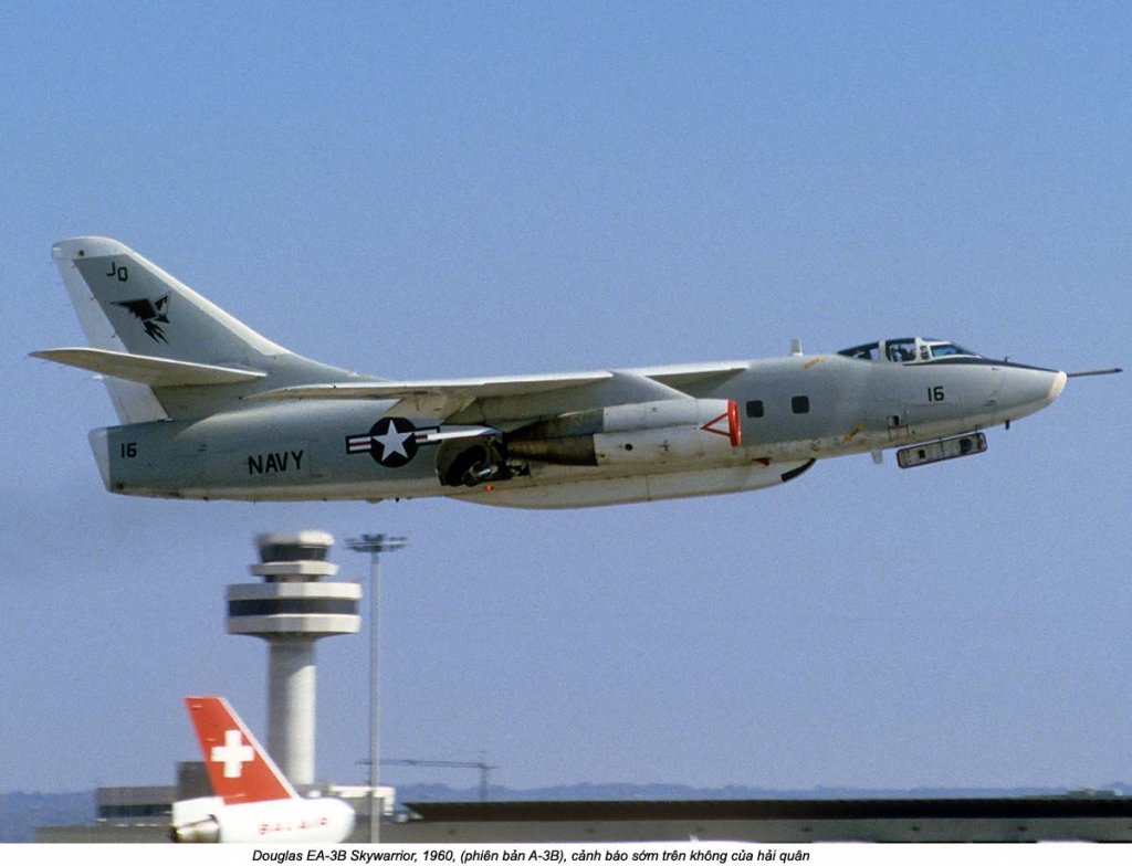 Douglas A-3 Skywarrior (4).jpg