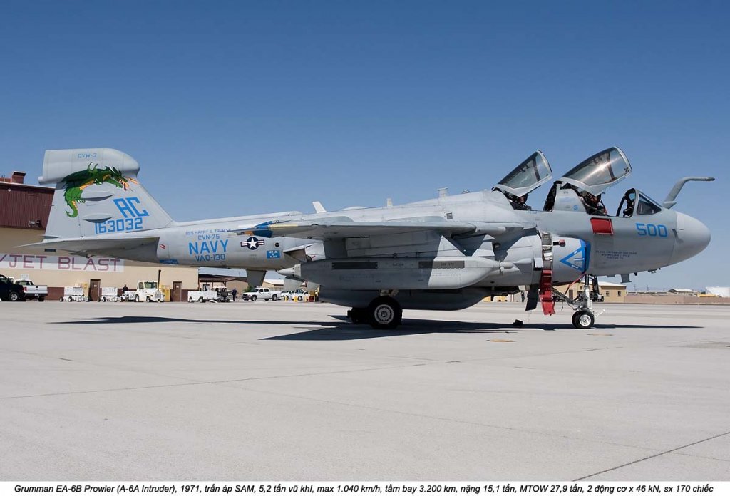 EA-6B Prowler (G-128) (5).jpg