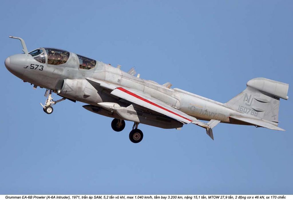 EA-6B Prowler (G-128) (12).jpg