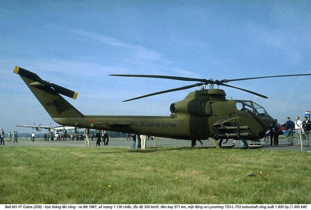 Bell AH-1F Cobra (209) (7).jpg