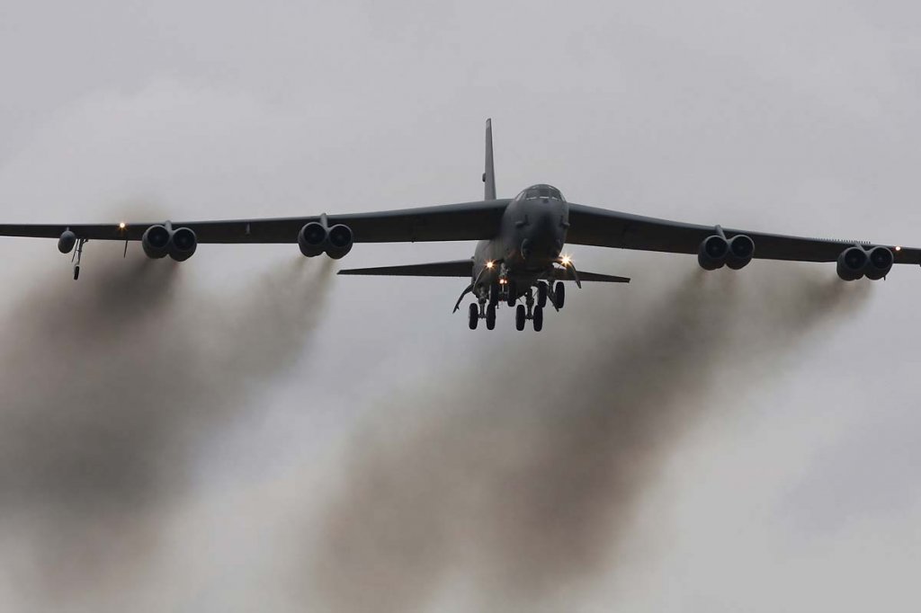 B-52 (103_13).jpg