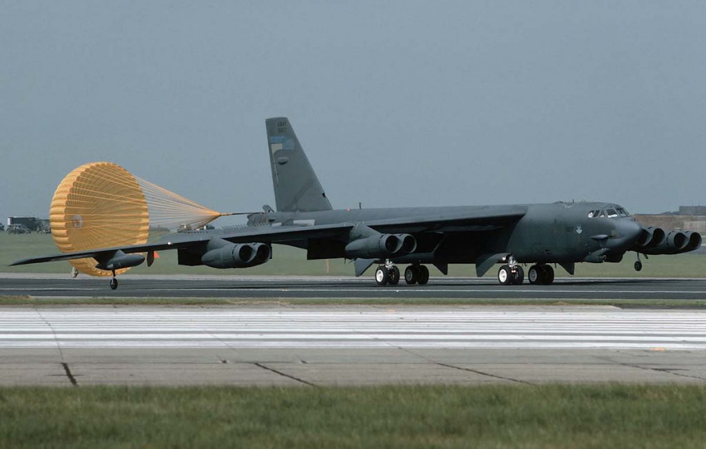 B-52 (104_4).jpg