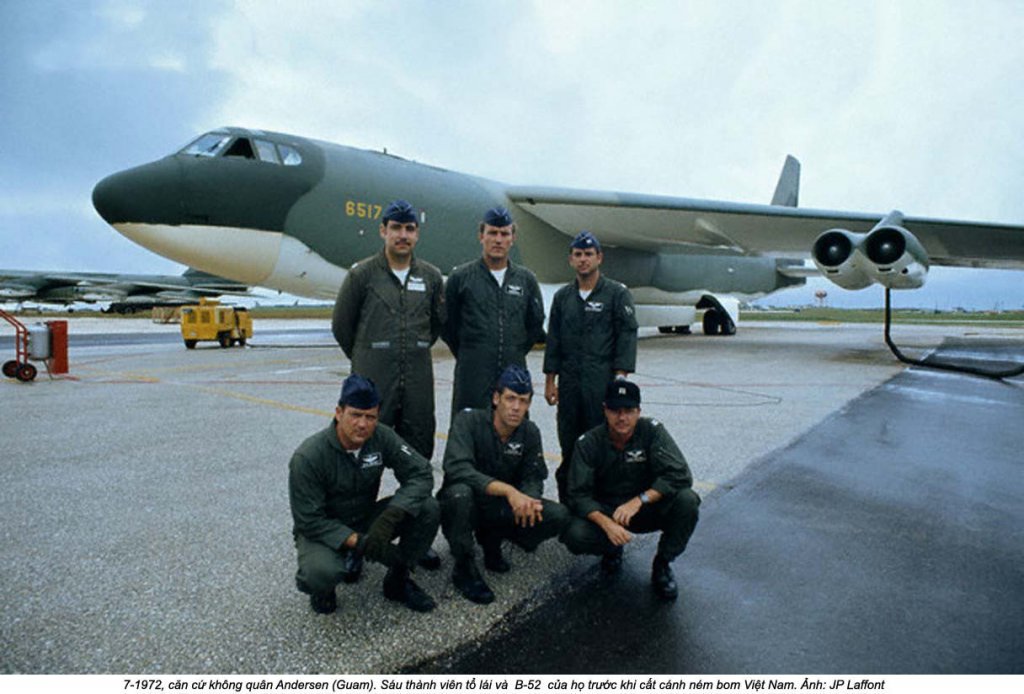 B-52 (42).jpg