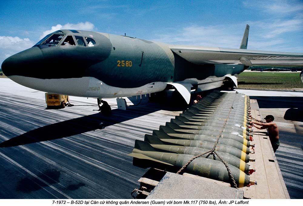 B-52 (51).jpg