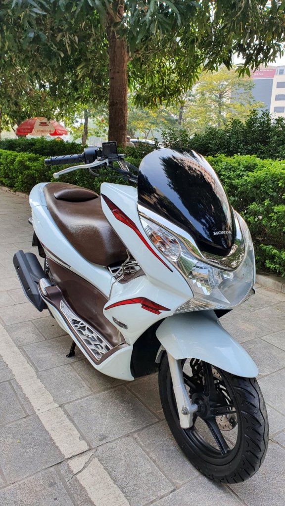 Honda PCX 125 trắng 2010 - 3590 - giá 26.8 triệu (1).jpg