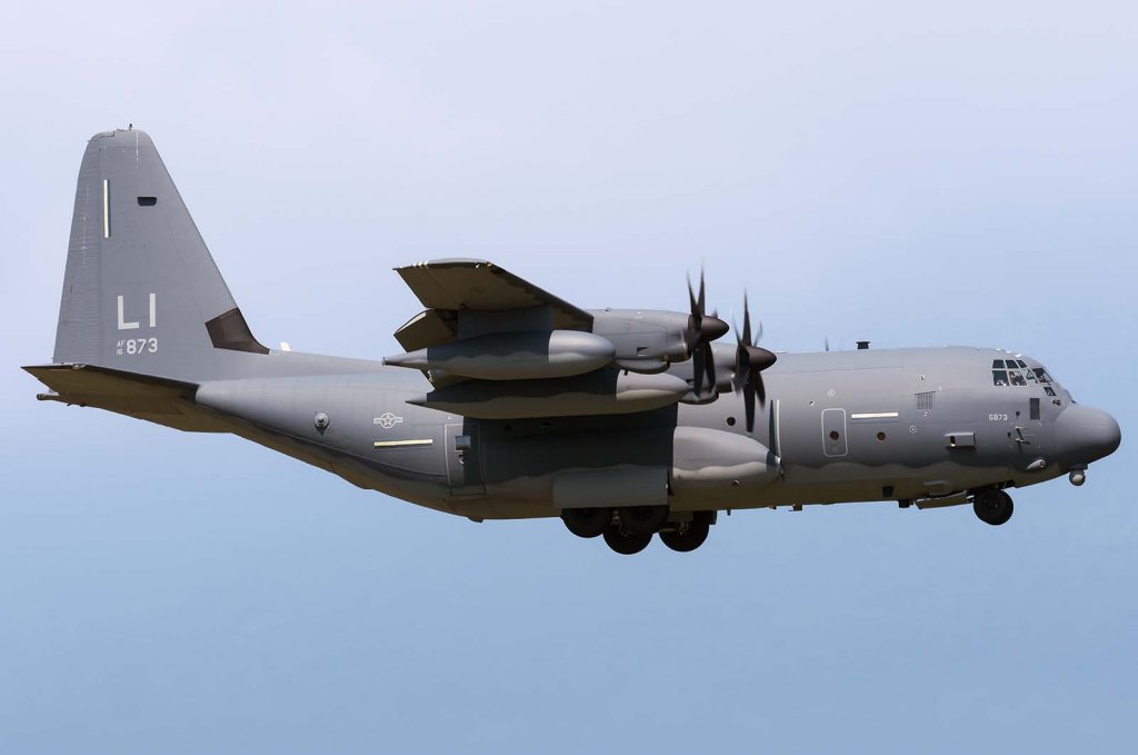 C-130 Hercules (63).jpg