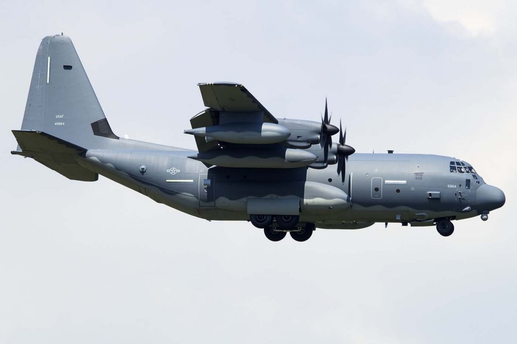 C-130 Hercules (64).jpg