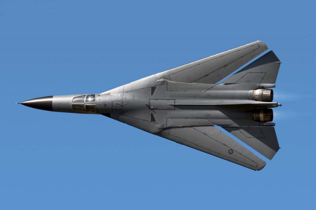 F-111 (87).jpg
