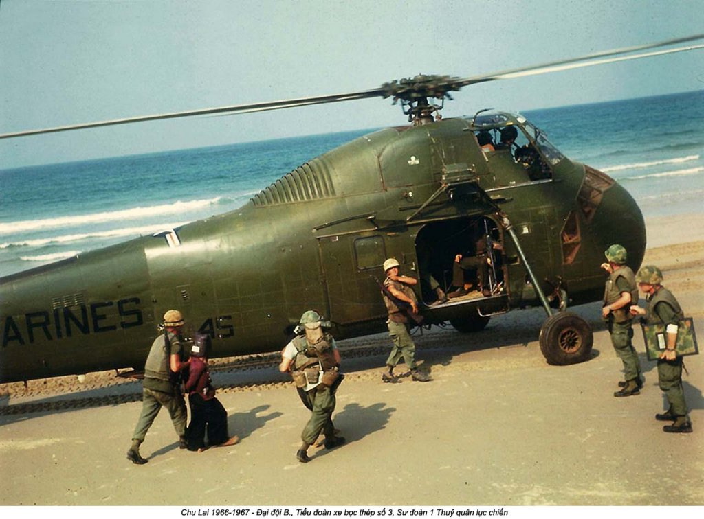 CH-34A Choctaw (S-58A) (7).jpg