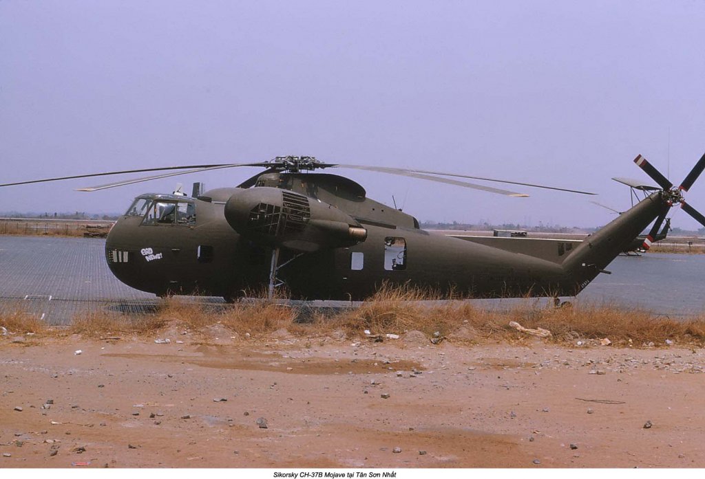 CH-37 Mojave (S-56) (20).jpg