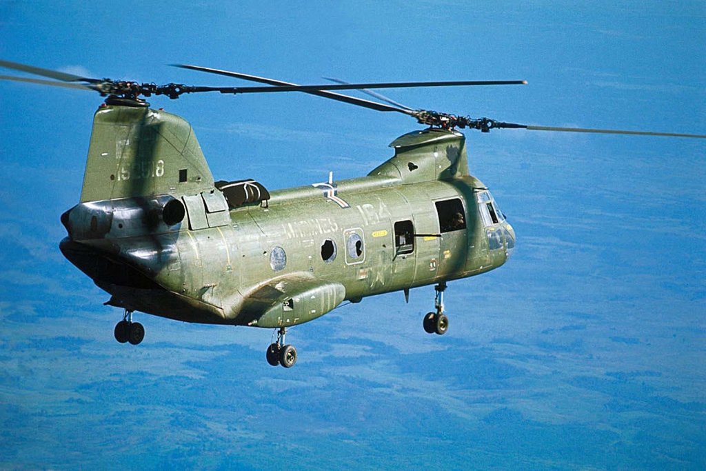 CH-46 Sea Knight (3_4).jpg