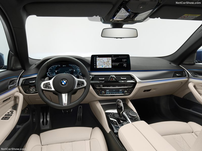 BMW-5-Series-2021-800-72.jpg