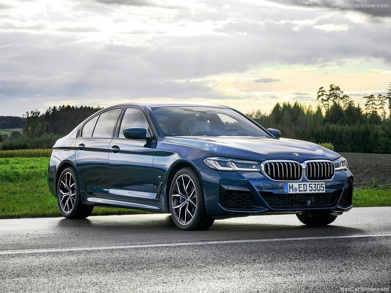 BMW-5-Series-2021-800-07.jpg