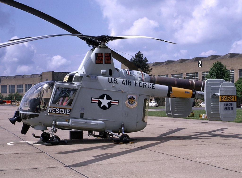 HH-43 Huskie (13).jpg