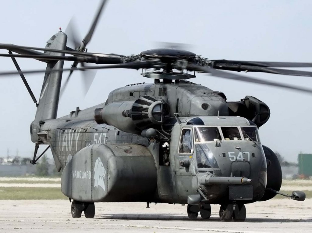 CH-53E Super Stallion (S-65E) (15).jpg