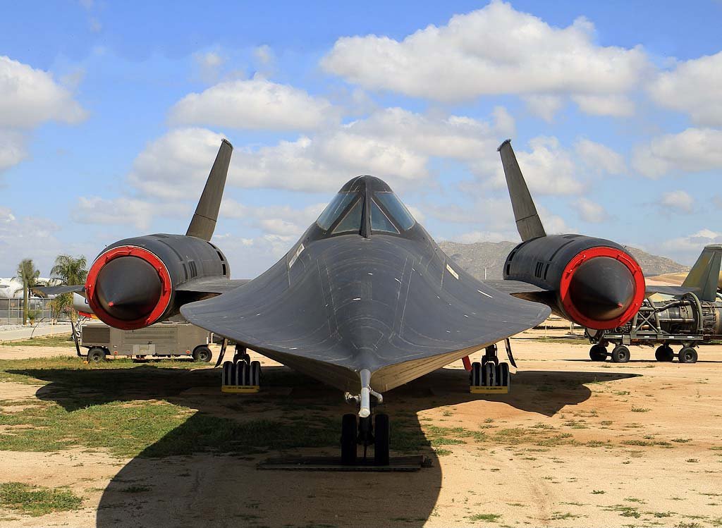 SR-71 Blackbird (22).jpg