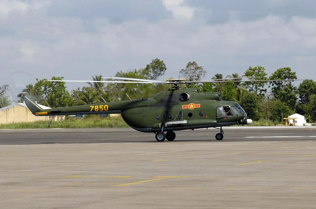 Mi-8 (1_3).jpg