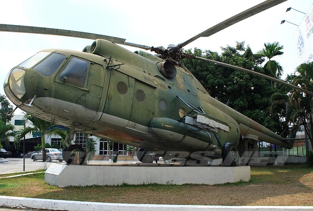 Mi-8 (4_7).jpg