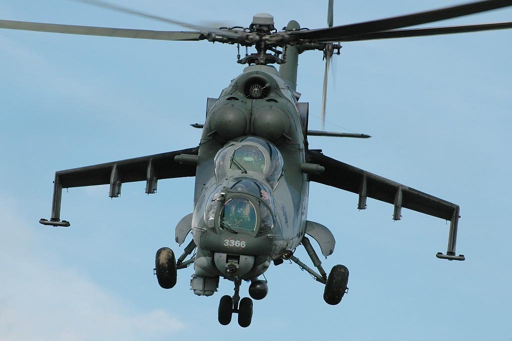 Mi-35 (10).jpg