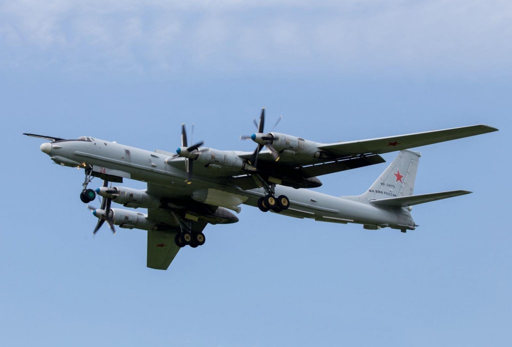 Tu-95 (17).jpg