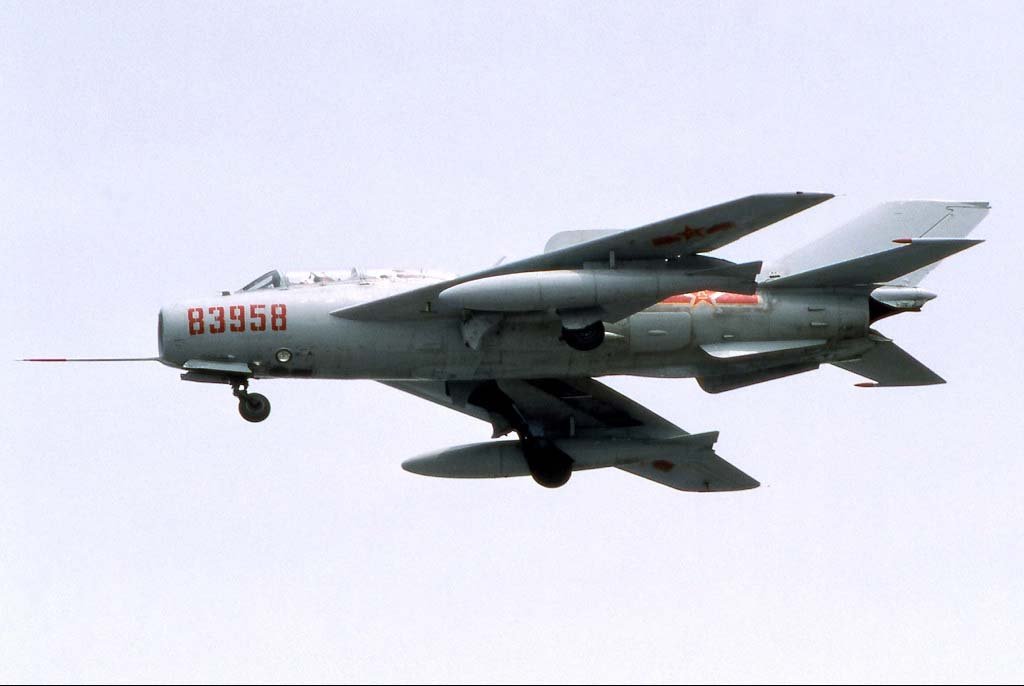 MiG-19 (20).jpg