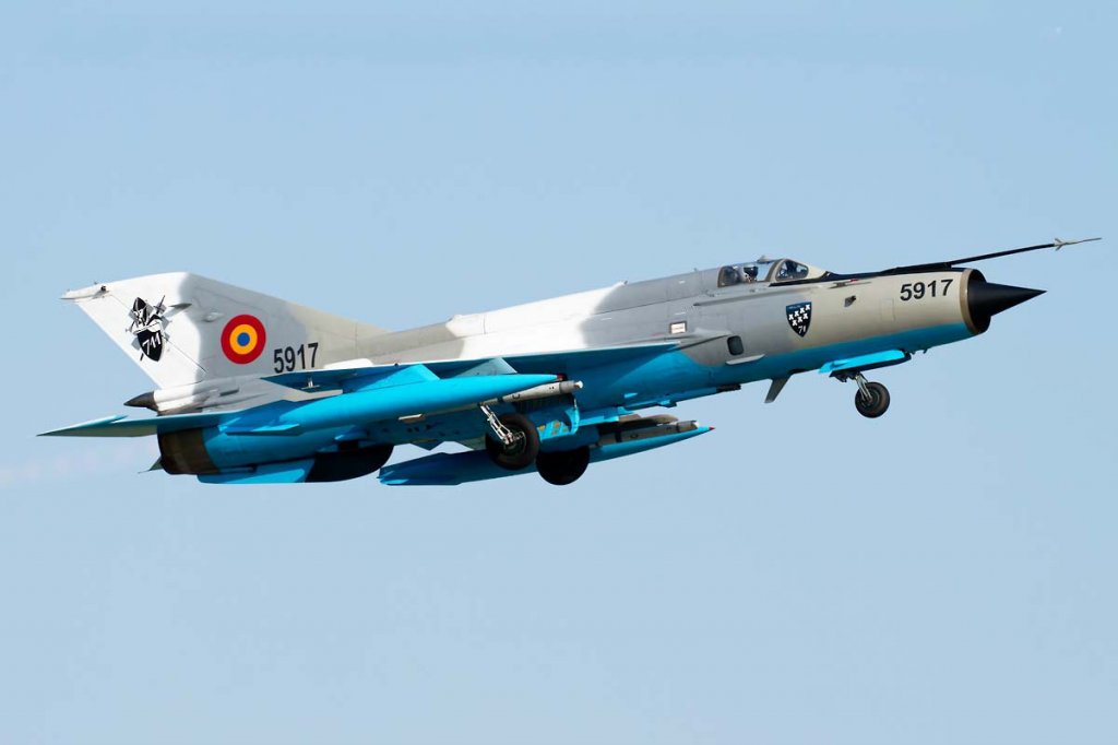 MiG-21 (Z47).jpg