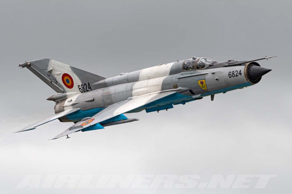 MiG-21 (Z49).jpg